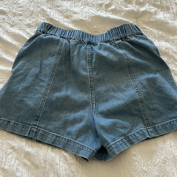 Madewell pull on Jean shorts - Picture 6 of 6